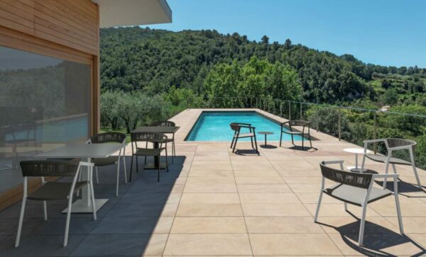 Итальянский диван Key Sofa 2