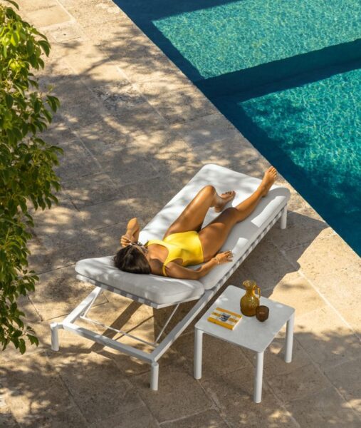 Итальянский шезлонг Lake Sunbed 2