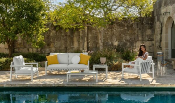 Итальянское кресло Lake Living Armchair 2