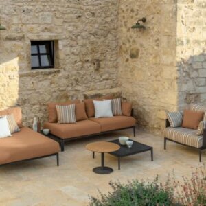 Итальянское кресло Leaf Lounge Armchair от Talenti