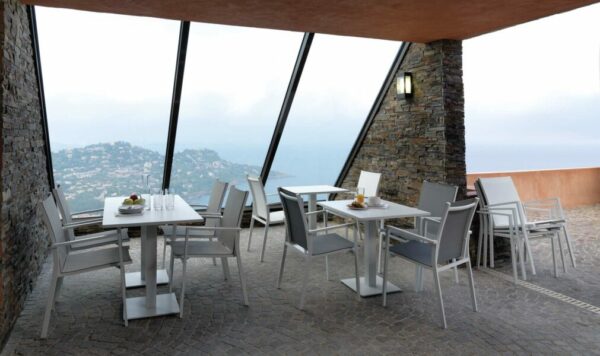 Итальянский стол Maiorca Table 70×70 3