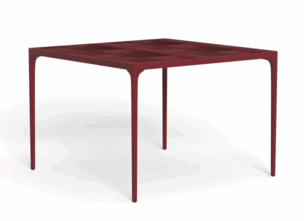 Итальянский стол Nalu dining table 106×106 от Talenti