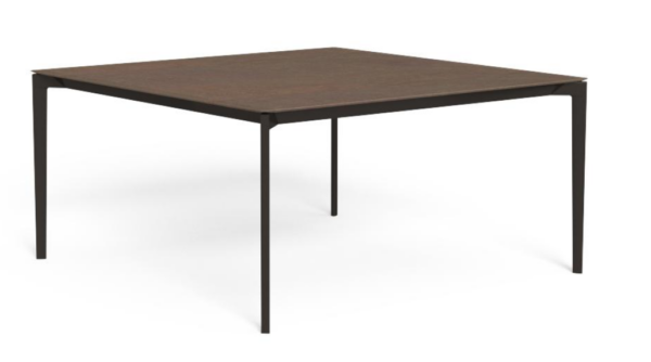 Итальянский стол Leaf 150×150 dining table от Talenti
