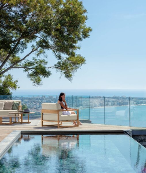 Итальянское кресло Thea Living Armchair 3