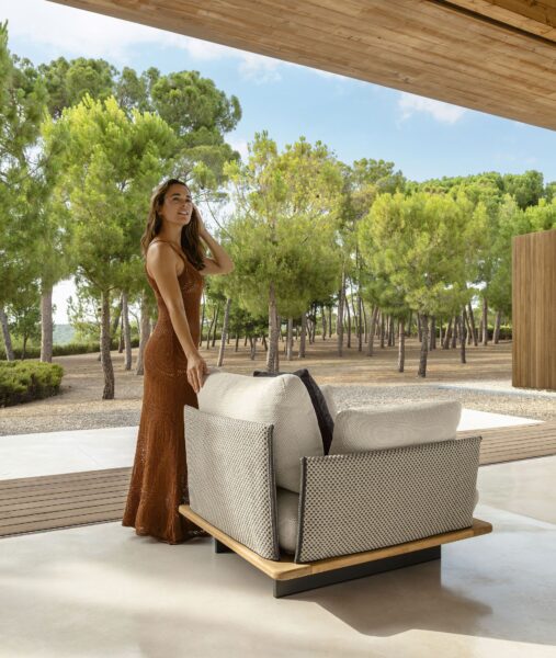 Итальянское кресло Venice Armchair living 3