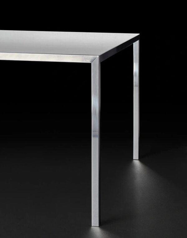 Итальянский стол Tense table 4