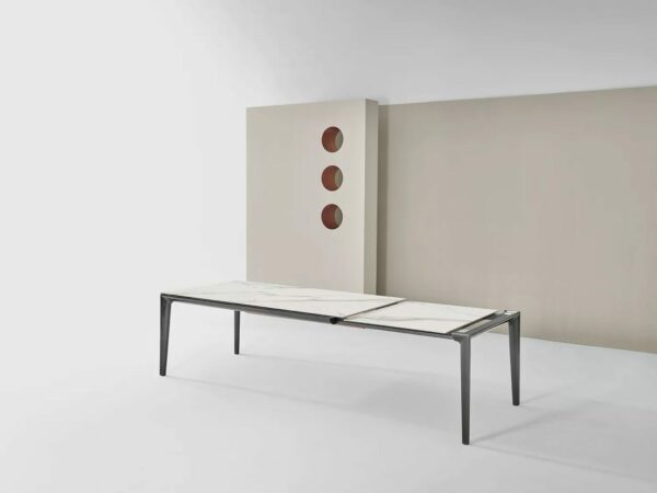 Итальянский стол Duke от Bontempi