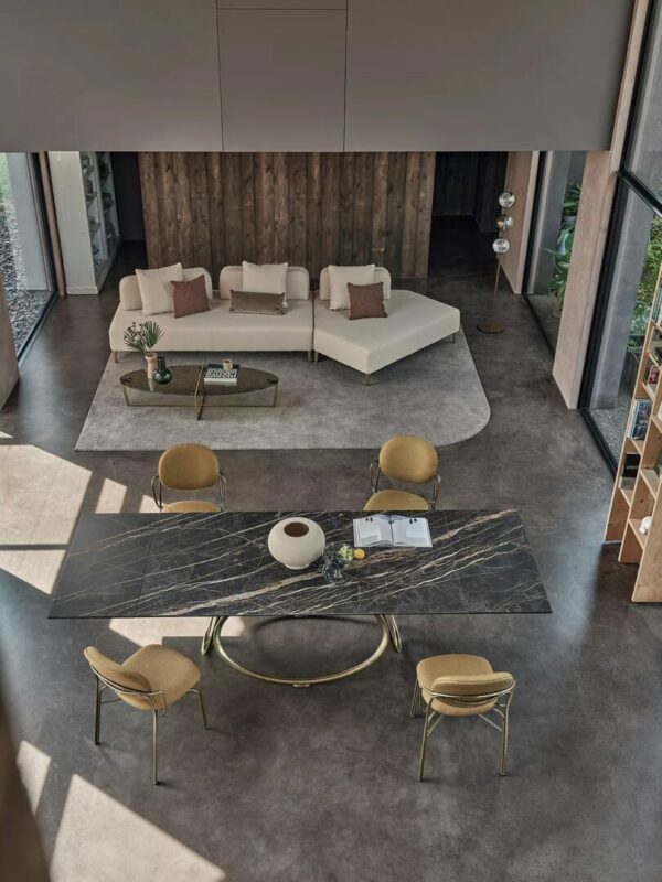 Итальянский стол Louis 2