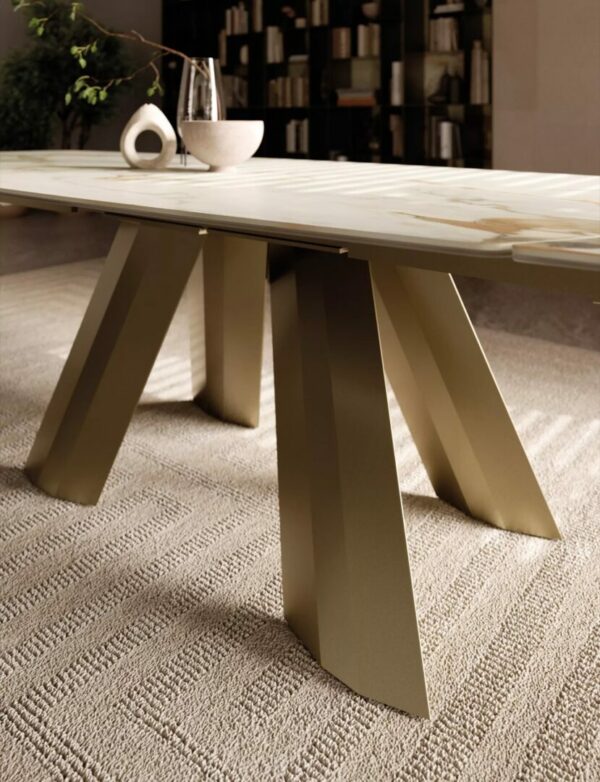 Итальянский стол Menhir 2