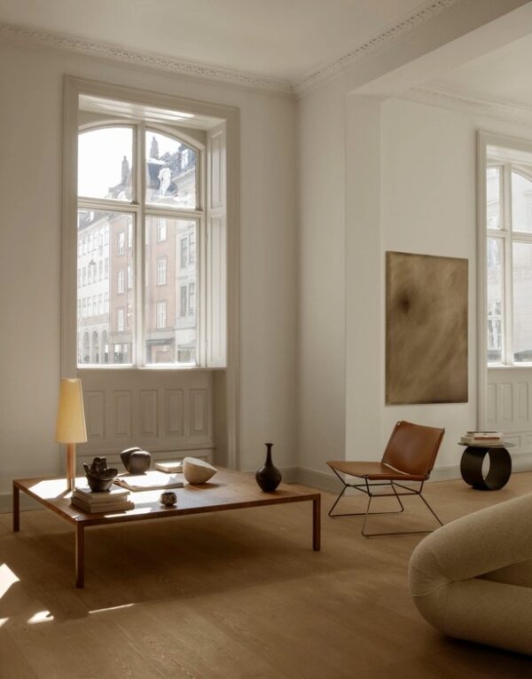 Итальянский столик Tense Low 4