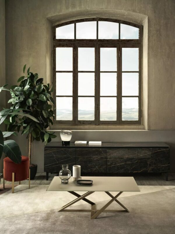 Итальянская настольная лампа Stone 4