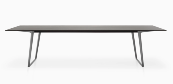 Итальянский стол Axy от MDF Italia