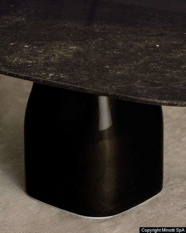 Итальянский стол Saki 5