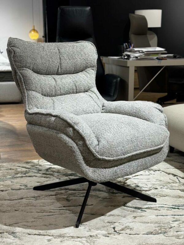 Поворотное кресло Chablis Grey 1