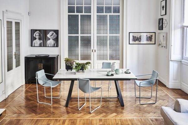 Итальянский стол Alfred от MIDJ