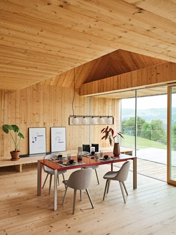 Итальянский стол Blade от MIDJ