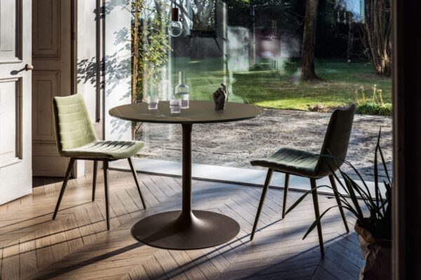 Итальянский стол Infinity от MIDJ