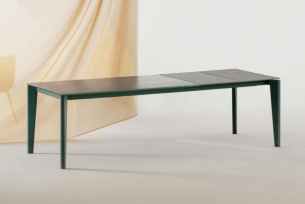 Итальянский стол Diamante от MIDJ