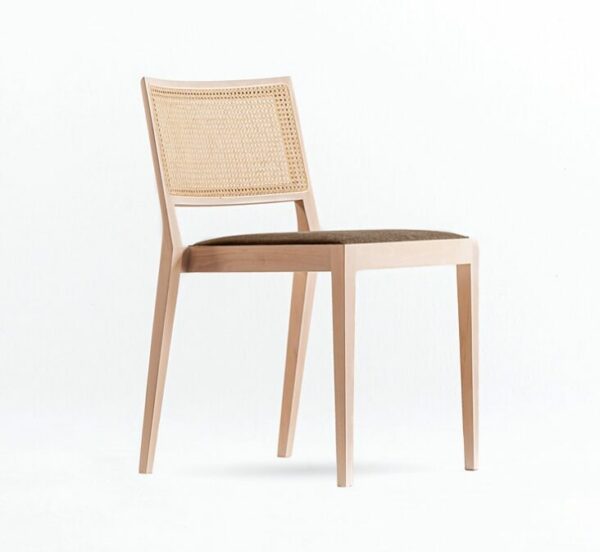 Итальянский стул A Chair Outside the Cage