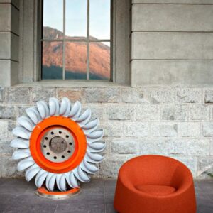 Итальянское кресло Crystal от Tacchini