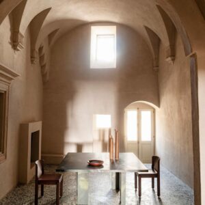 Итальянский стол Clockwise 3