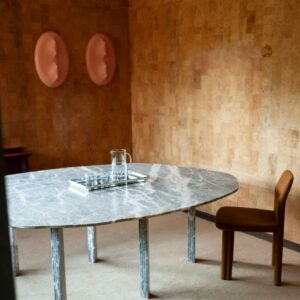 Итальянский стол Orpheus от Tacchini