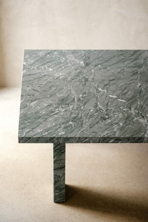 Итальянский стол Clockwise 4