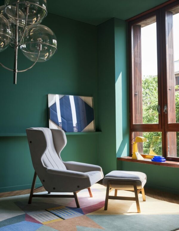 Итальянское кресло Giulia от Tacchini