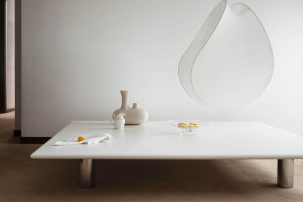 Итальянский столик Tako от Tacchini