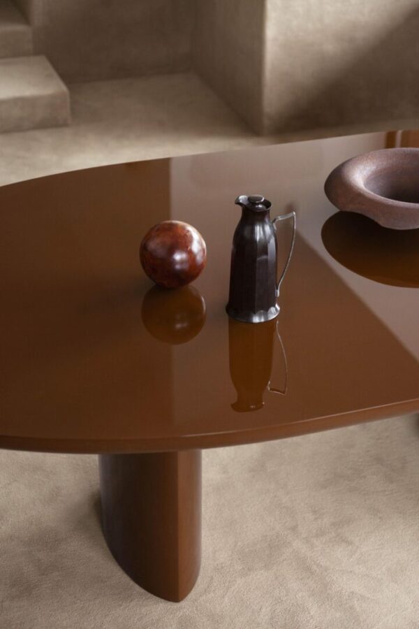 Итальянский стол Torii Love Dining Table от Tacchini