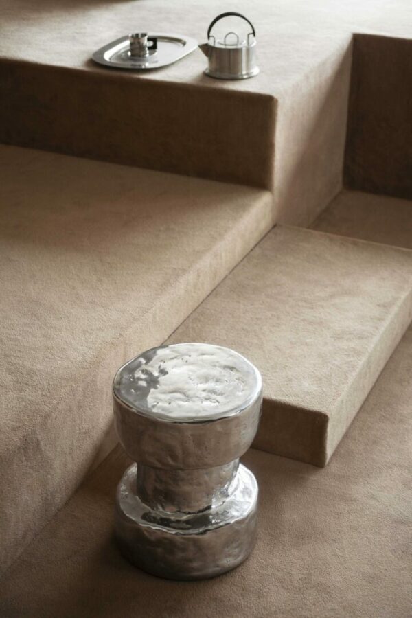 Итальянский столик Torso от Tacchini