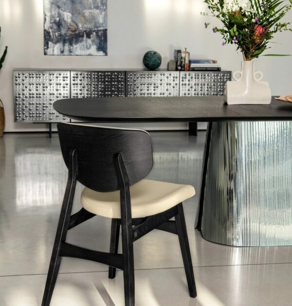 Итальянский стол Adone Plissé от Tonin Casa