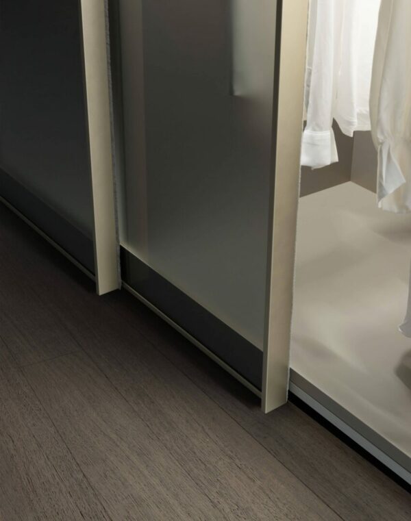 Итальянский шкаф-купе L12 – Sliding door 2