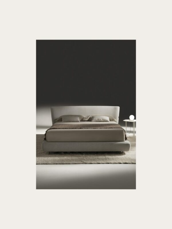 Итальянская кровать Athene 3