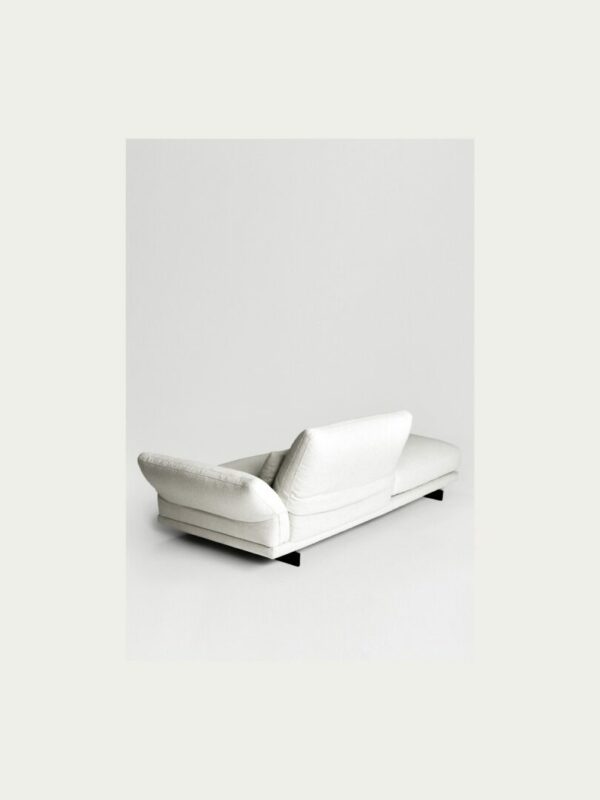 Итальянский диван Beverly 2