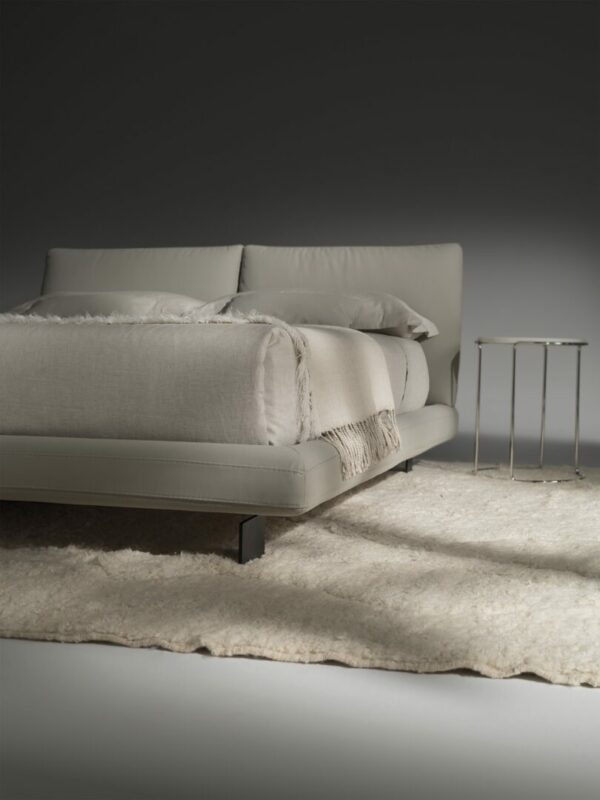 Итальянская кровать Beverly от FERRI 1956