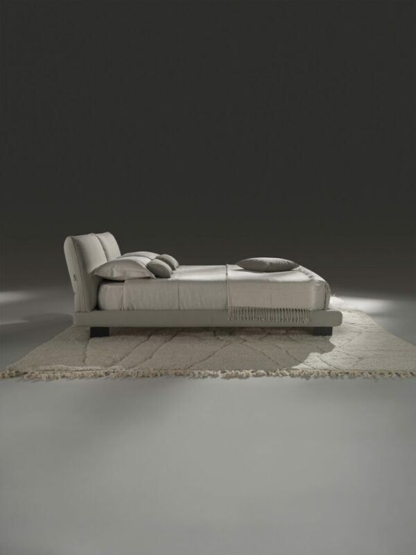 Итальянская кровать Beverly 2