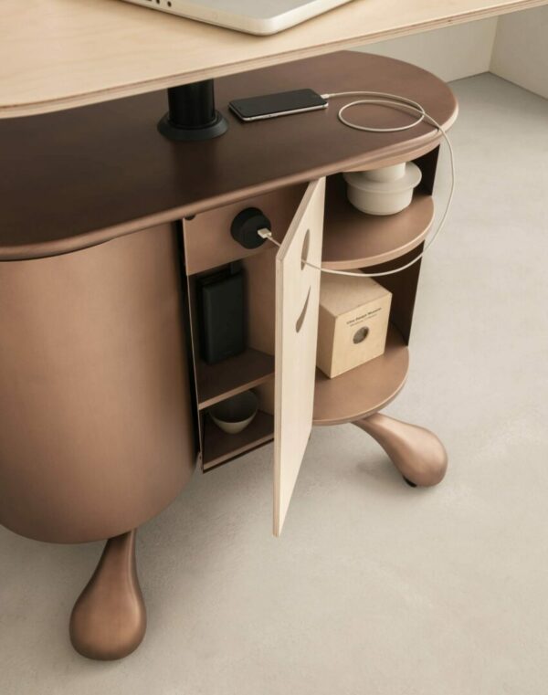 Итальянский письменный стол Caddy от PRESOTTO