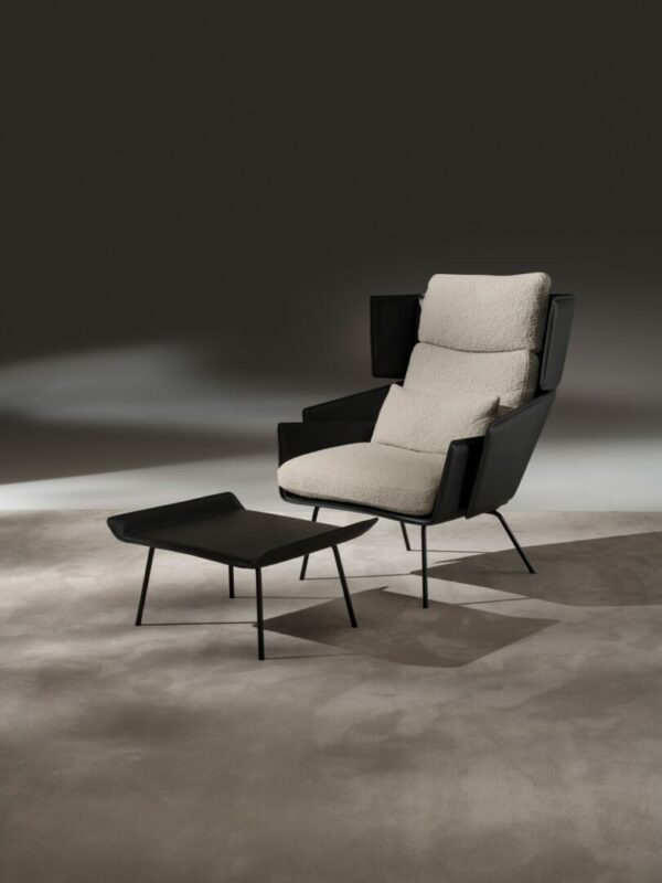 Итальянское кресло Blade High Armchair от FERRI 1956
