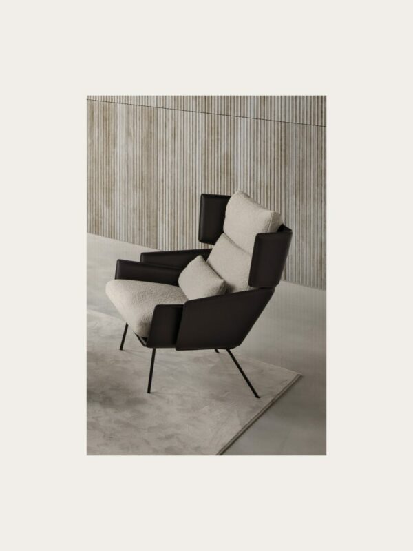 Итальянское кресло Blade High Armchair от FERRI 1956