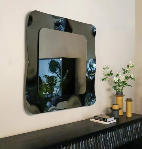 Итальянское зеркало Dorian от Tonin Casa