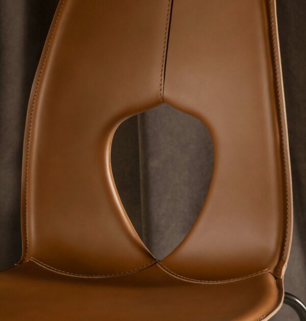 Итальянский стул Hole Élite 2