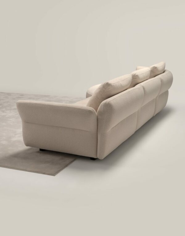 Итальянский диван Madrid от FERRI 1956