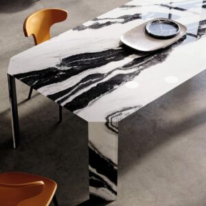 Итальянский стол Panta Rei от Tonin Casa