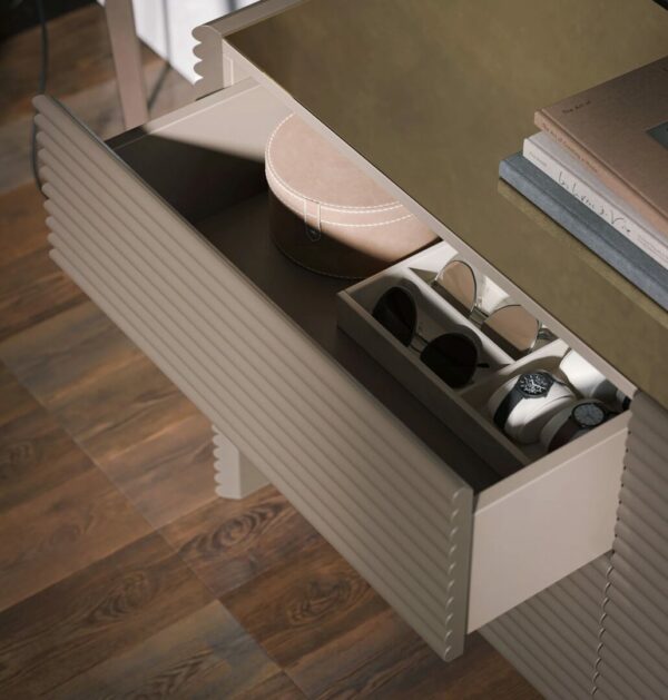 Итальянская прикроватная тумбочка Patsy Night от Tonin Casa