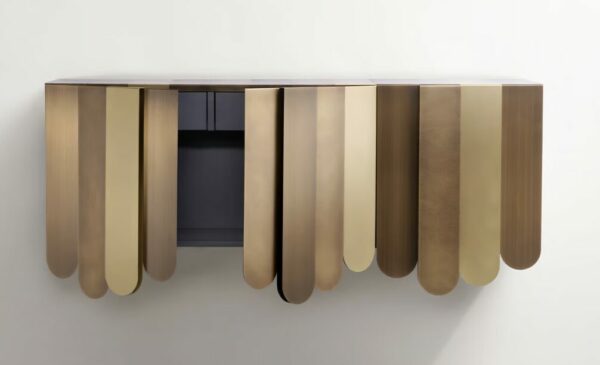 Итальянская консоль Xilo от De Castelli