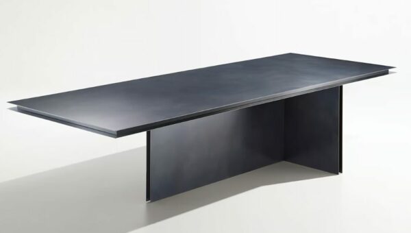 Итальянский стол Folio от De Castelli