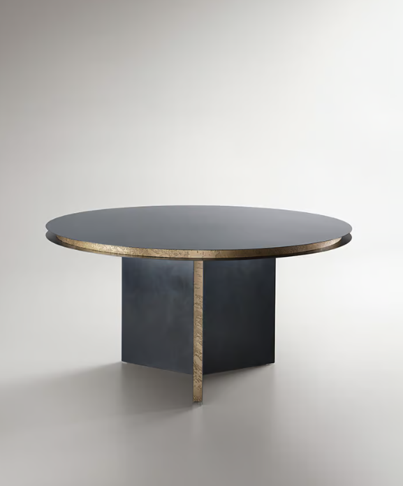 Итальянский стол Folio round от De Castelli