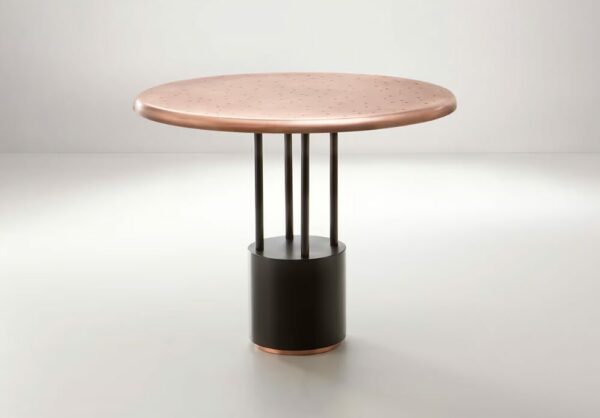 Итальянский стол Burraco от De Castelli