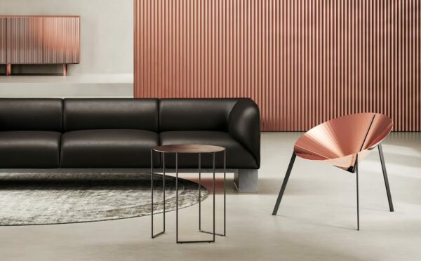 Итальянский столик Band от De Castelli